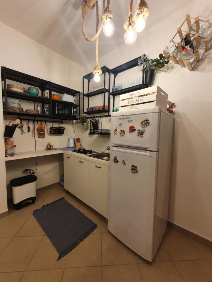 Bella Alba Apartment On The Beach Alba Adriatica Exterior photo